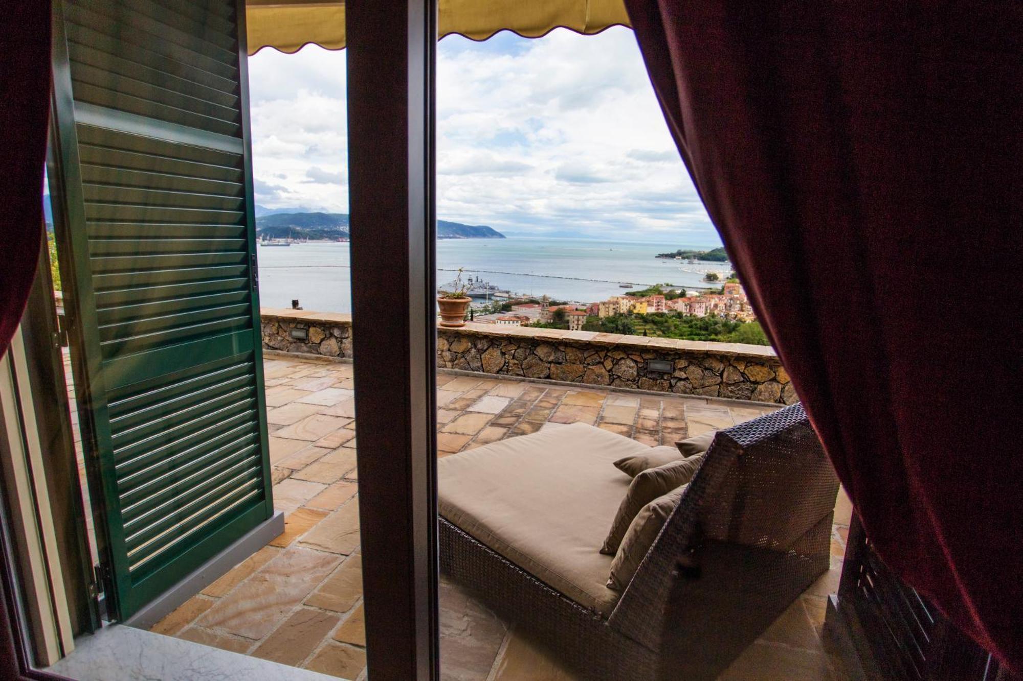 Miramare Apartments&Suites La Spezia Kültér fotó