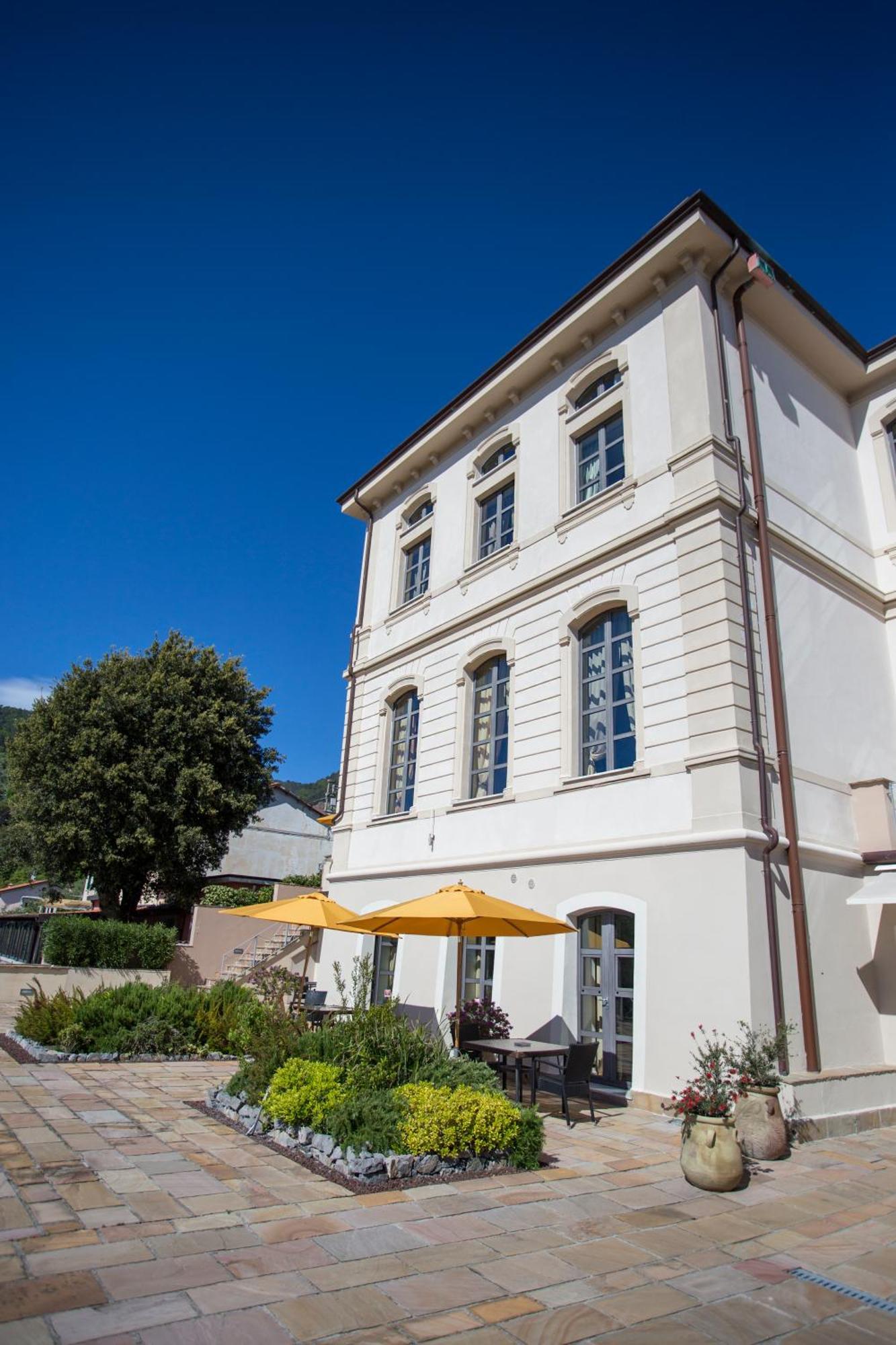Miramare Apartments&Suites La Spezia Kültér fotó