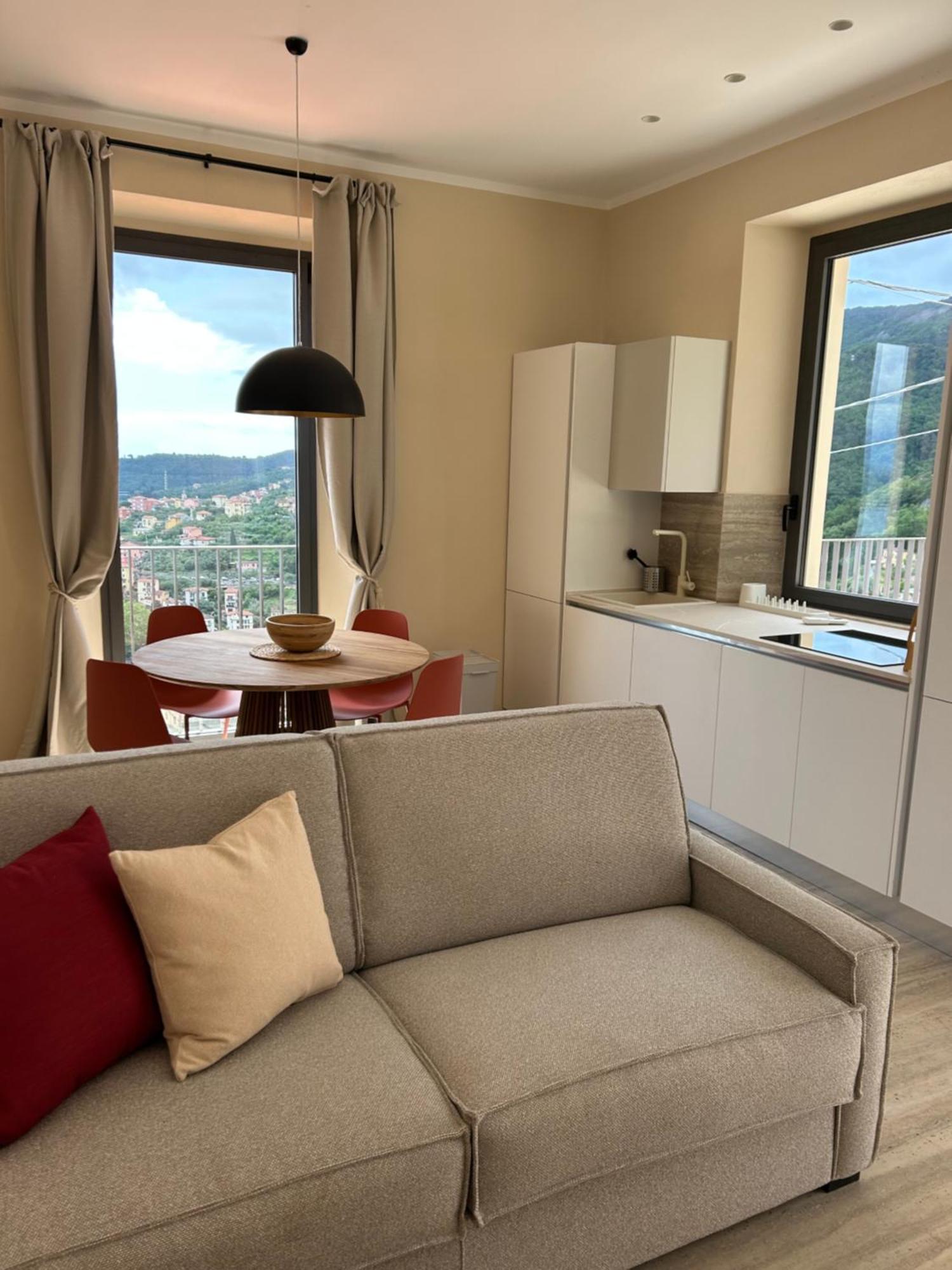 Miramare Apartments&Suites La Spezia Szoba fotó